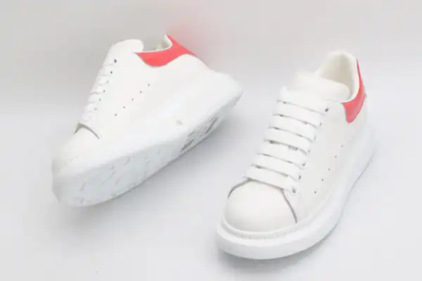 Bagsoffer ALEXANDER MCQUEEN Oversized Sneaker