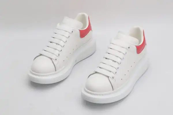 Bagsoffer ALEXANDER MCQUEEN Oversized Sneaker