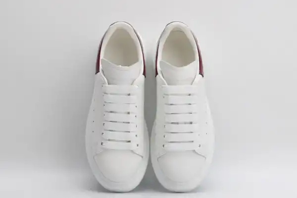 First bag ru ALEXANDER MCQUEEN Oversized Sneaker