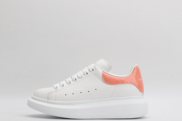 HOT SALE ALEXANDER MCQUEEN Oversized Sneaker