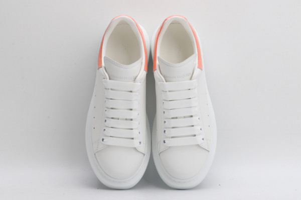 HOT SALE ALEXANDER MCQUEEN Oversized Sneaker