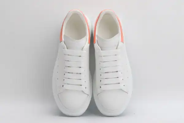 Yupoo bagsoffer ALEXANDER MCQUEEN Oversized Sneaker