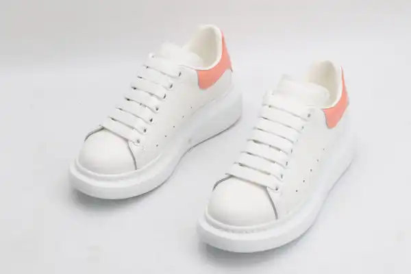 Frstbag ru ALEXANDER MCQUEEN Oversized Sneaker