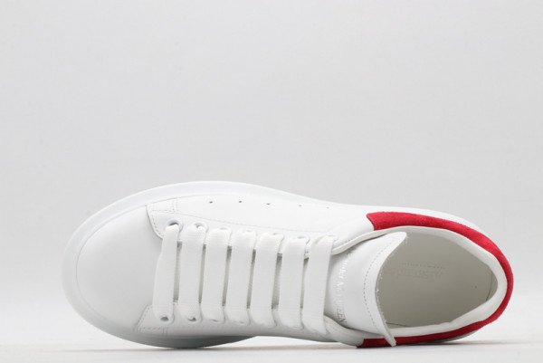 HOT SALE ALEXANDER MCQUEEN Oversized Sneaker