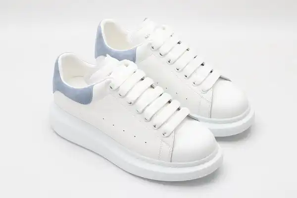 First bag ru ALEXANDER MCQUEEN Oversized Sneaker