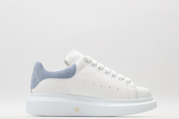 HOT SALE ALEXANDER MCQUEEN Oversized Sneaker