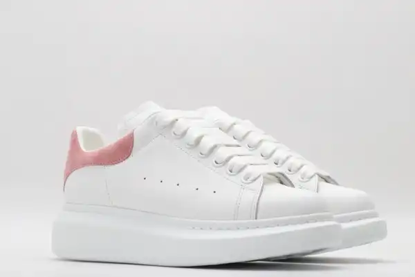 ALEXANDER MCQUEEN Oversized Sneaker