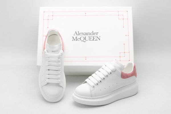 HOT SALE ALEXANDER MCQUEEN Oversized Sneaker