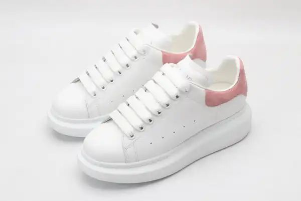 Frstbag ru ALEXANDER MCQUEEN Oversized Sneaker