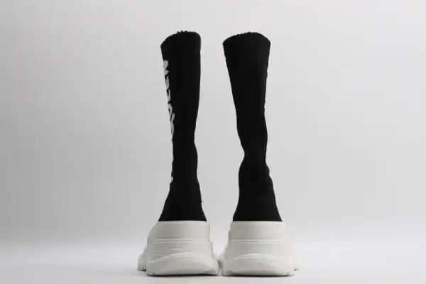 Bagsoffer yupoo ALEXANDER MCQUEEN Graffiti Knit Tread Slick Boot