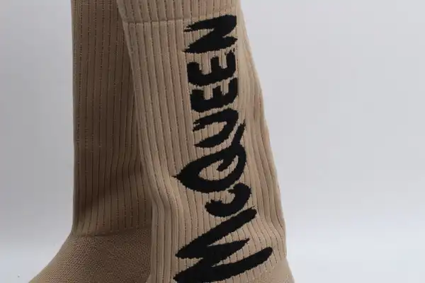 Frstbag ru ALEXANDER MCQUEEN Graffiti Knit Tread Slick Boot