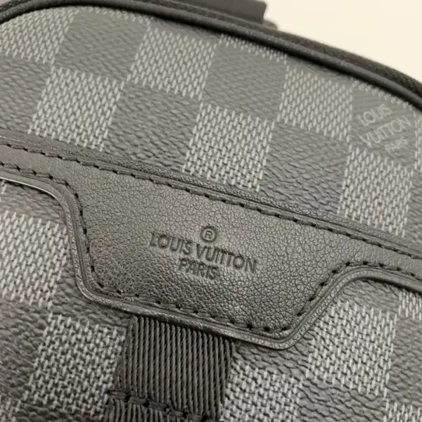 LOUIS VUITTON UTILITY BUSINESS BAG