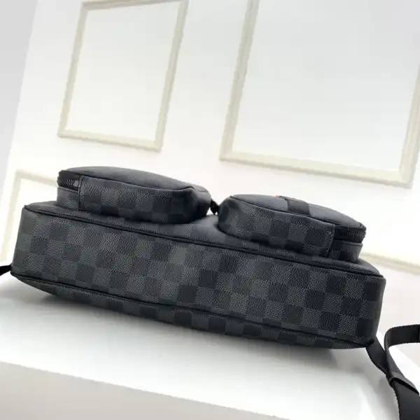 Affordable LOUIS VUITTON UTILITY BUSINESS BAG