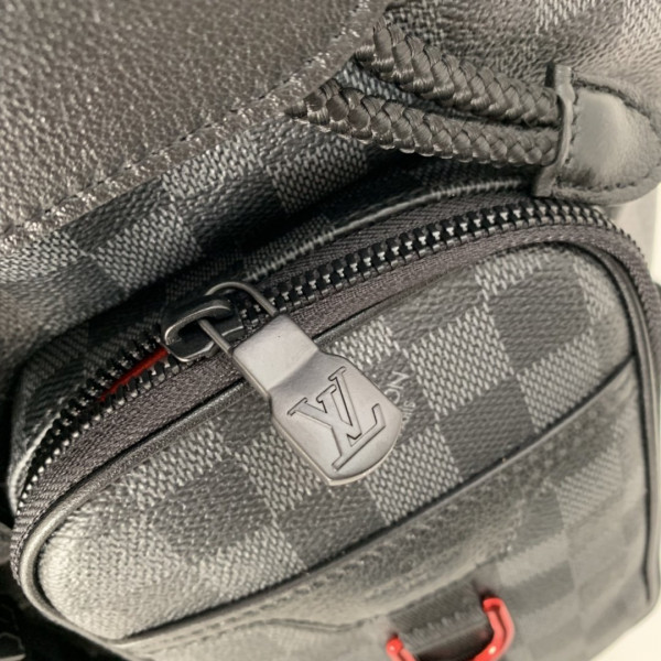 HOT SALE LOUIS VUITTON UTILITY BACKPACK