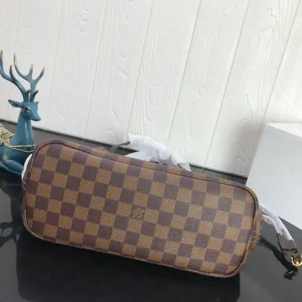 First bag ru LOUIS VUITTON NEVERFULL PM