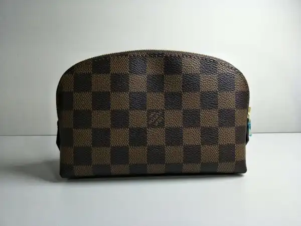 Cheap LOUIS VUITTON COSMETIC POUCH