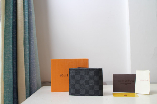 HOT SALE LOUIS VUITTON AMERIGO WALLET