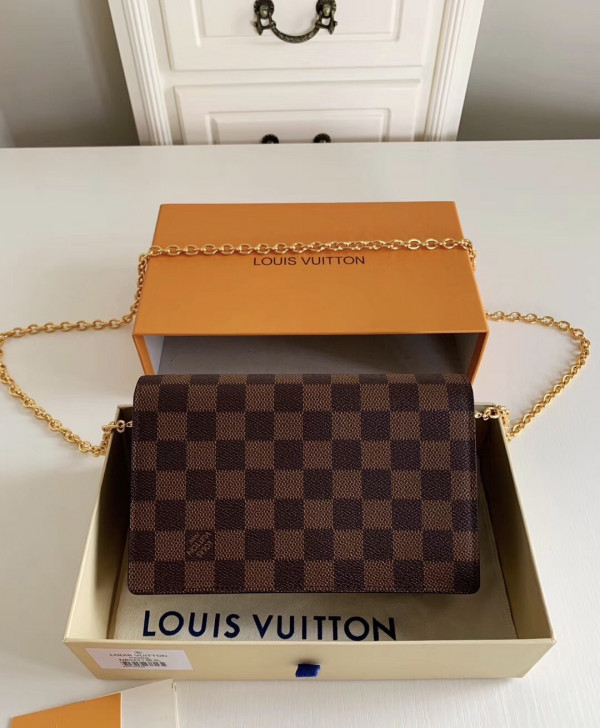 HOT SALE LOUIS VUITTON VAVIN CHAIN WALLET