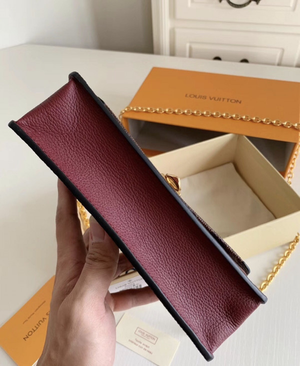 HOT SALE LOUIS VUITTON VAVIN CHAIN WALLET