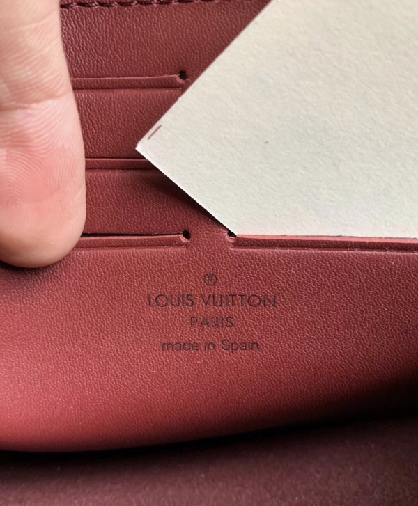 HOT SALE LOUIS VUITTON VAVIN CHAIN WALLET