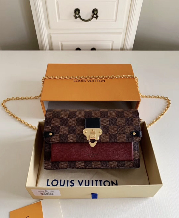 HOT SALE LOUIS VUITTON VAVIN CHAIN WALLET