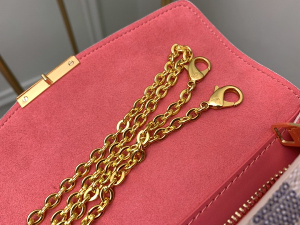 HOT SALE LOUIS VUITTON CROISETTE CHAIN WALLET