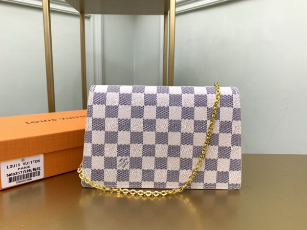 HOT SALE LOUIS VUITTON CROISETTE CHAIN WALLET