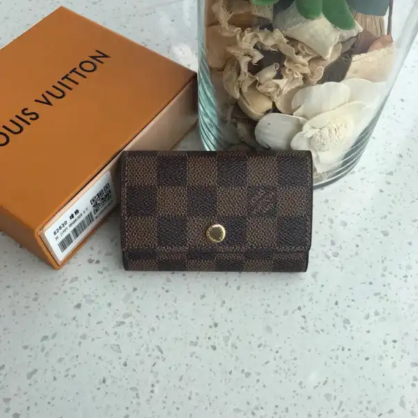 Aaa replica ru LOUIS VUITTON 6 KEY HOLDER