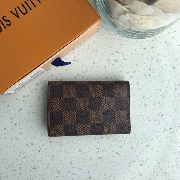 LOUIS VUITTON 6 KEY HOLDER