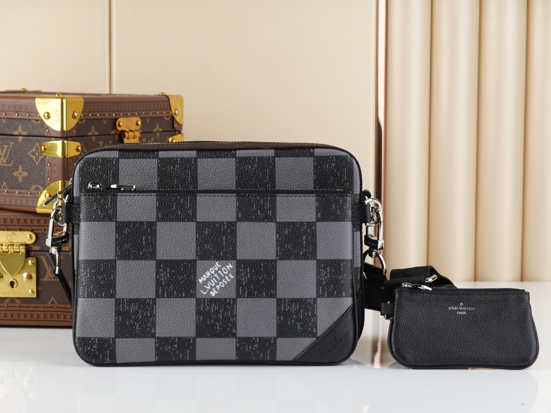 [FREE SHIPPING] LOUIS VUITTON TRIO MESSENGER