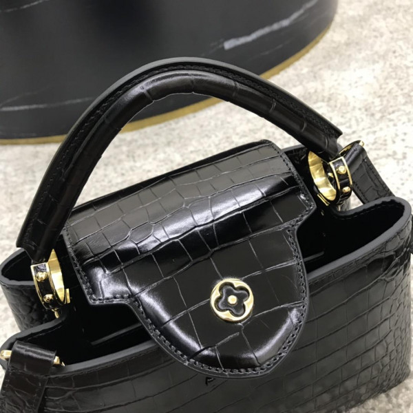 HOT SALE LOUIS VUITTON CAPUCINES BB