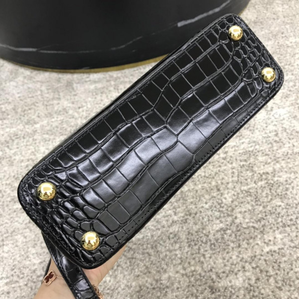 HOT SALE LOUIS VUITTON CAPUCINES BB