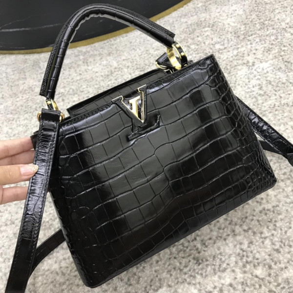 HOT SALE LOUIS VUITTON CAPUCINES BB