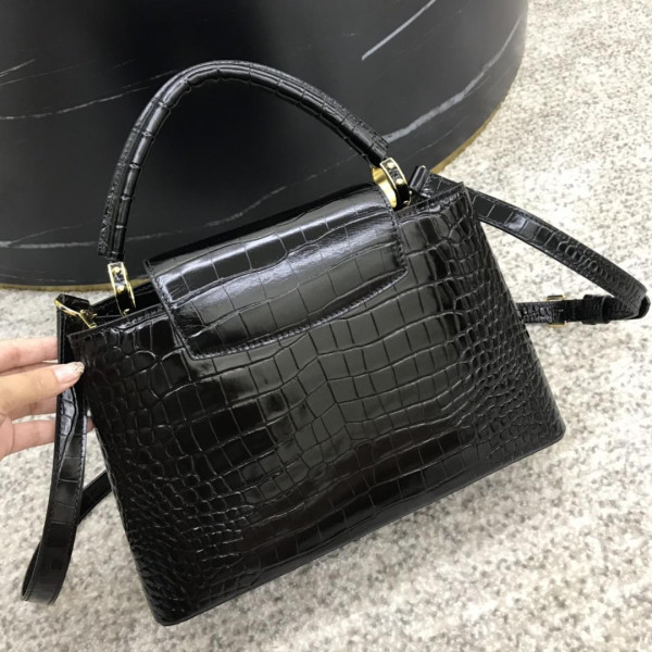 [FREE SHIPPING] LOUIS VUITTON CAPUCINES PM