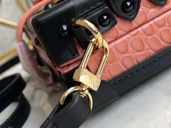 Bagsoffer yupoo LOUIS VUITTON PETITE MALLE