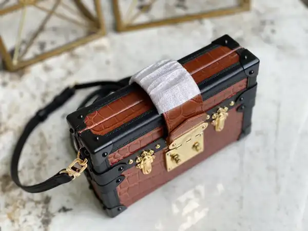 Cheap LOUIS VUITTON PETITE MALLE