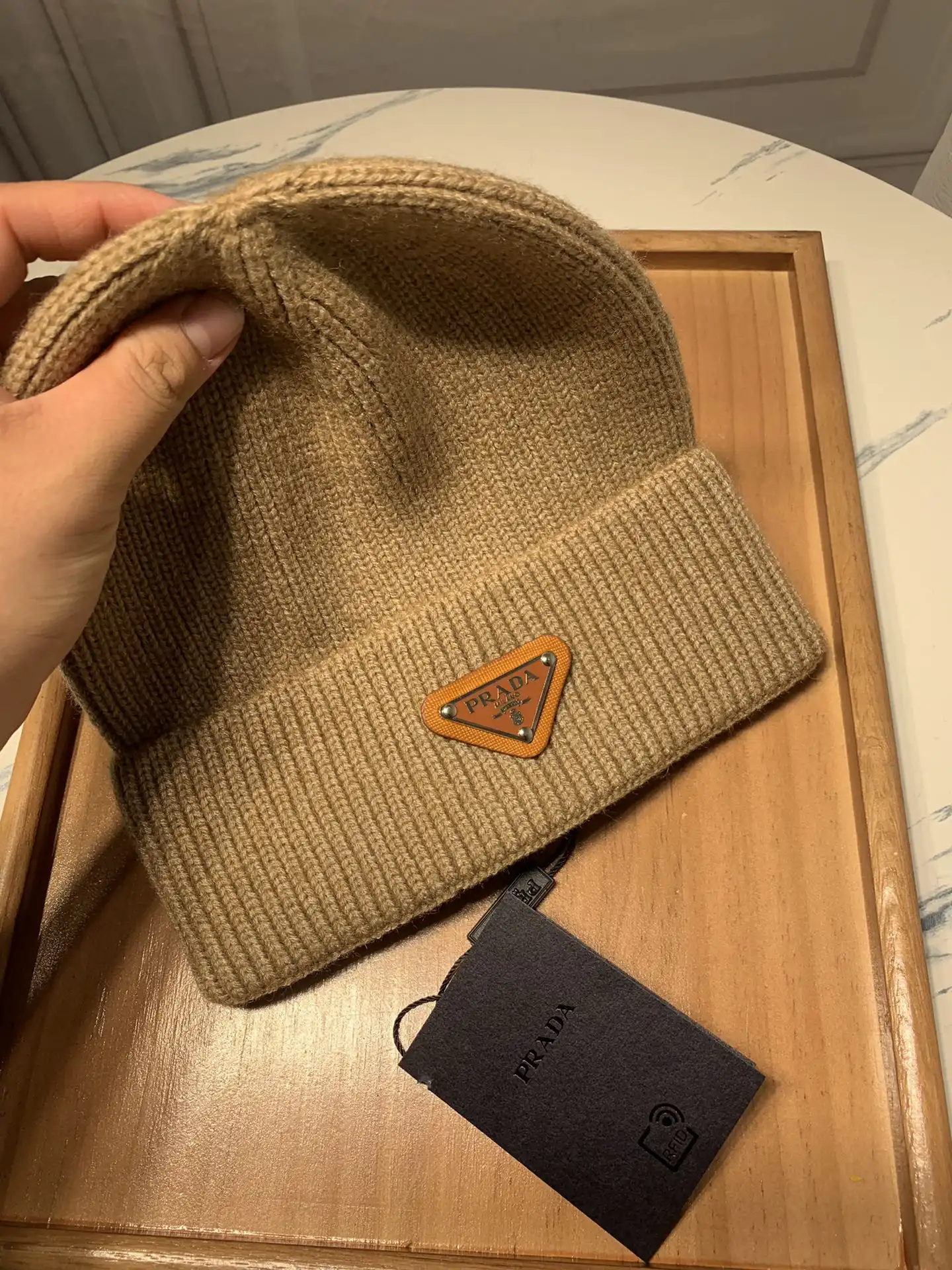 Firstbag Ru PRADA HAT