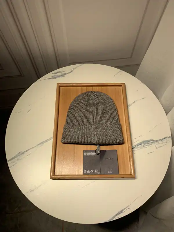 PRADA HAT