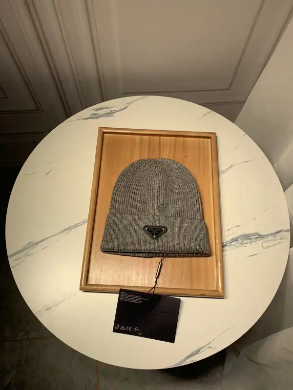 PRADA HAT