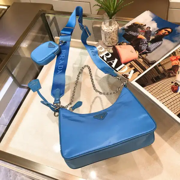 Firstbag Ru PRADA NYLON HOBO BAG