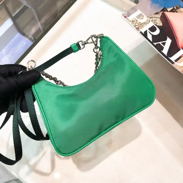 PRADA RE-EDITION 2005 NYLON SHOULDER BAG