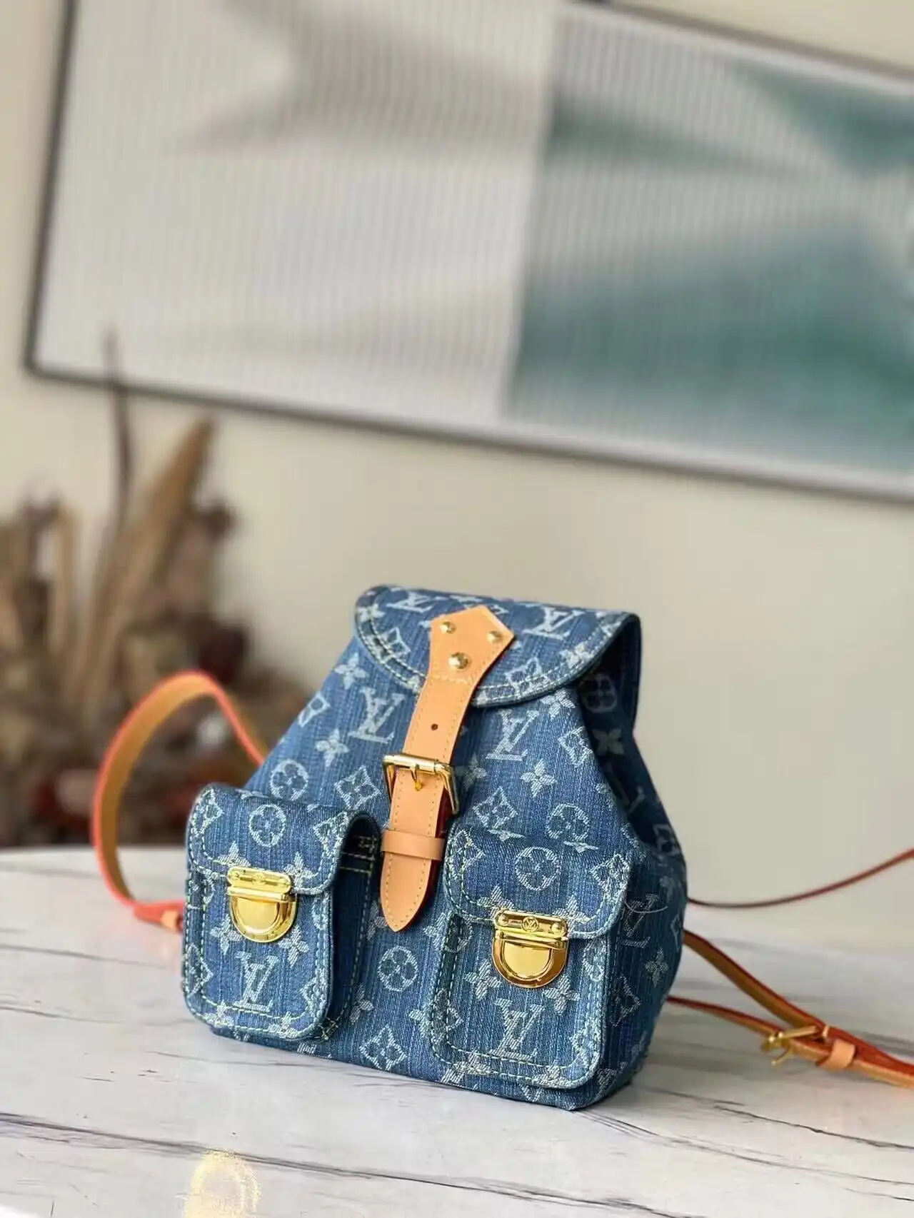 Frstbag ru LOUIS VUITTON MONTSOURIS PM