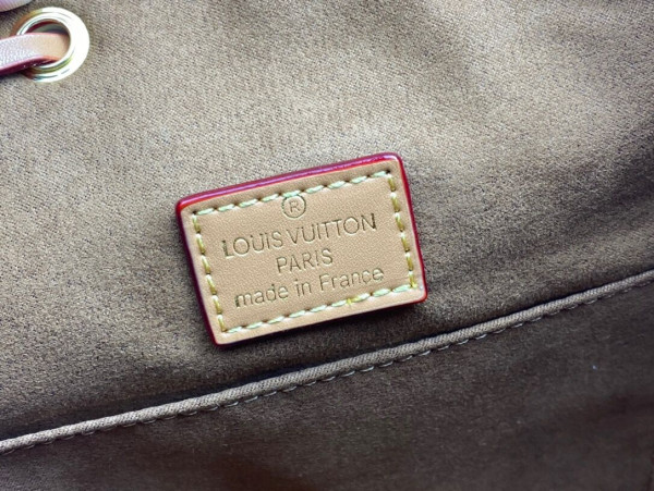 HOT SALE LOUIS VUITTON MONTSOURIS PM