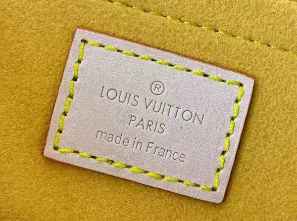 First Bag Ru LOUIS VUITTON PLEATY HANDBAG