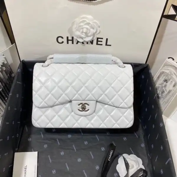 CHANEL FLAP BAG 30CM