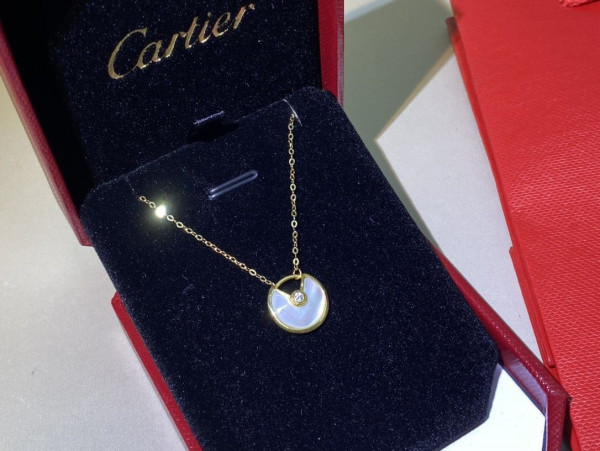 HOT SALE CARTIER  Amulet Necklace