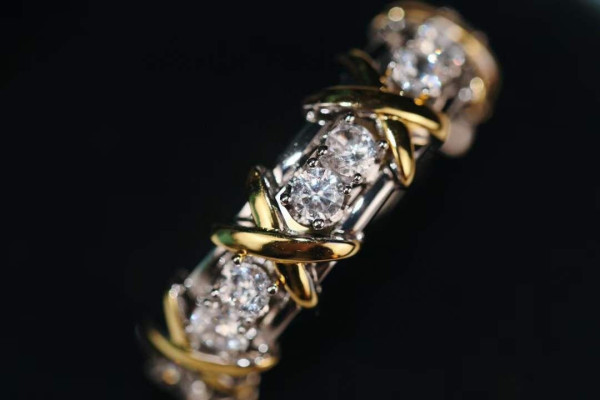 HOT SALE Tiffany Sixteen Stone Ring