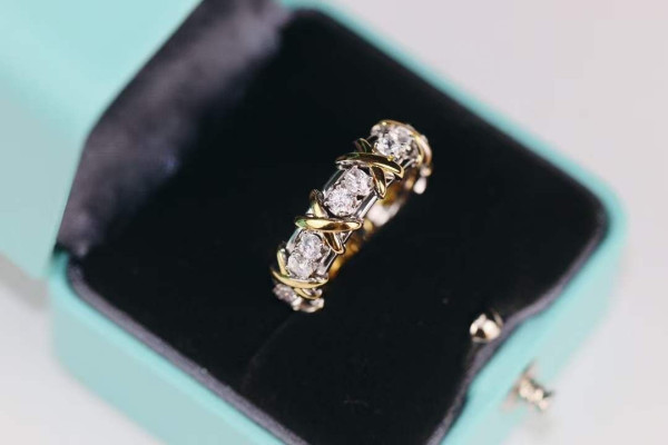 HOT SALE Tiffany Sixteen Stone Ring