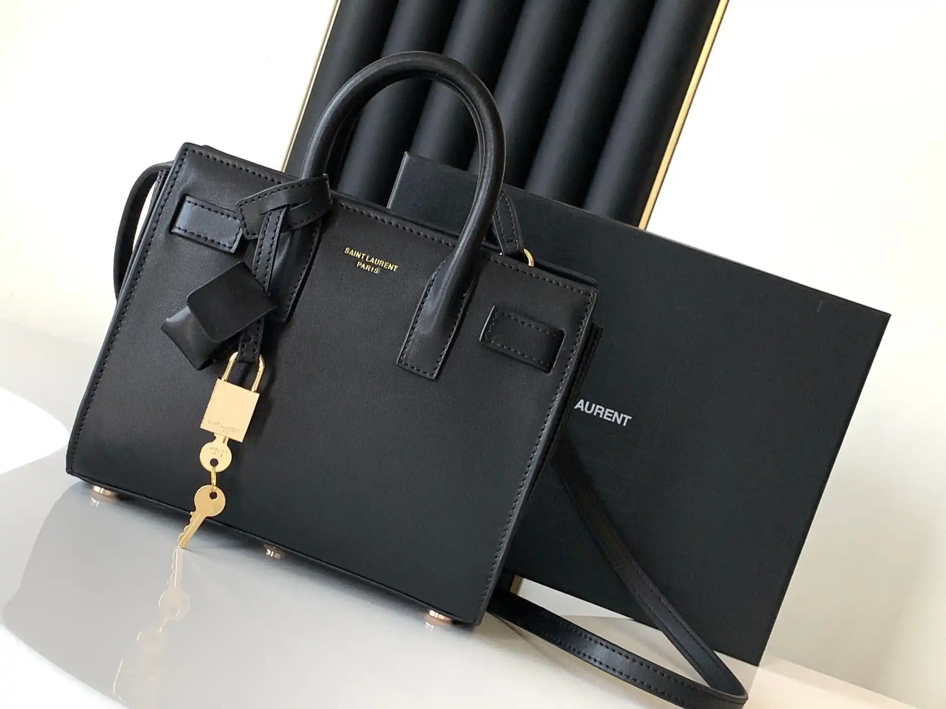 Frstbag ru YSL SAC DE JOUR NANO IN SMOOTH LEATHER