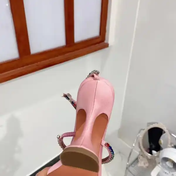 Yupoo bagsoffer AMINA MUADDI Pumps